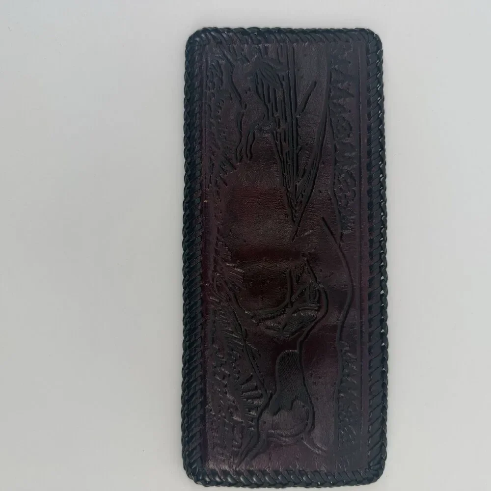 Vintage Hand Tooled Leather Billfold Wallet hunting dog bunny rabbit trifold